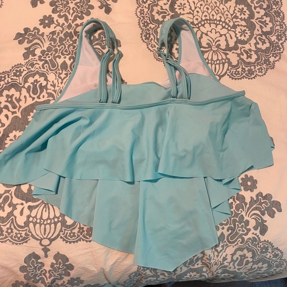 High Waisted & Flounce Bikini Set - Picture 9 of 11